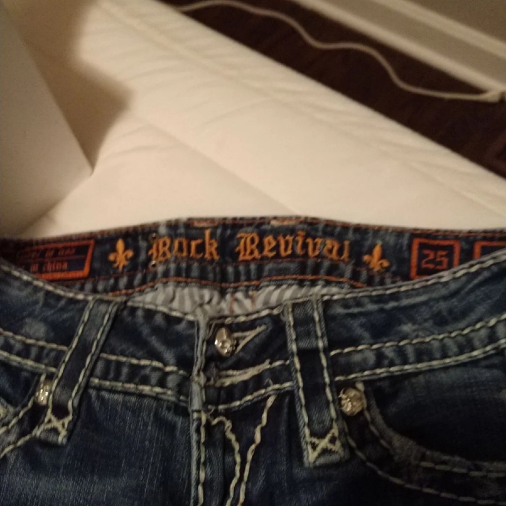 Women's Rock Revival